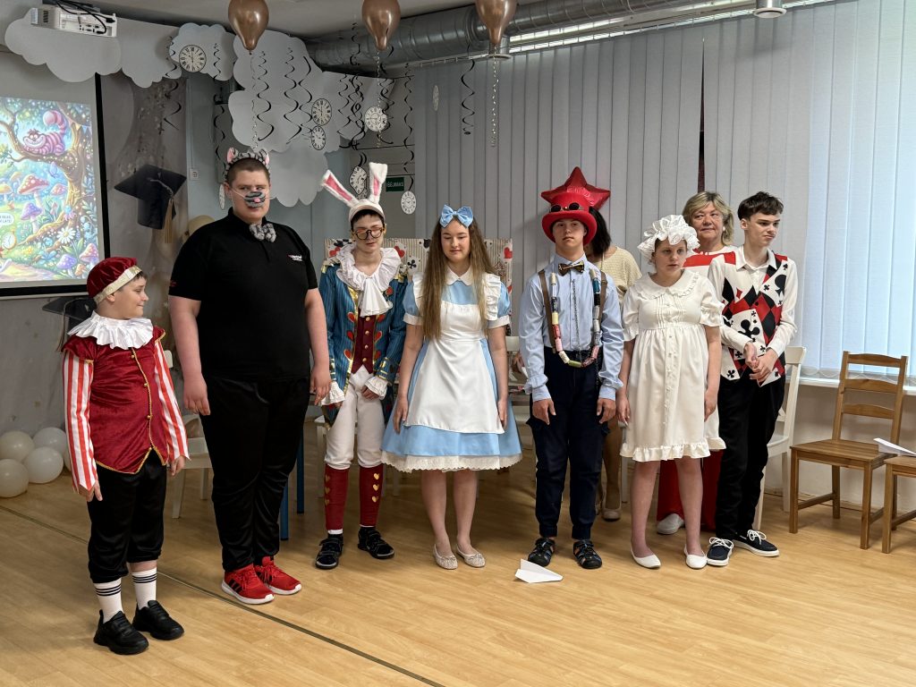 DEŠIMTIES KLASIŲ BAIGIMO ŠVENTĖ Bangelės klasė